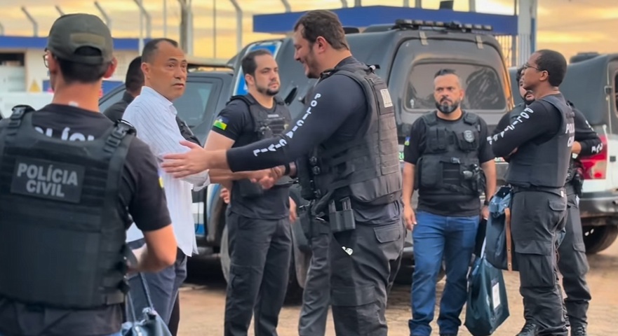 PC cumpriu 10 mandados de prisão contra bandidos contrariados por não receber drogas, celulares na cadeia