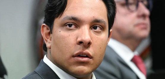 Suspeito de desviar R$ 1,4 bilhão fraudando biometria de aposentados dribla a investigação da CPMI do INSS