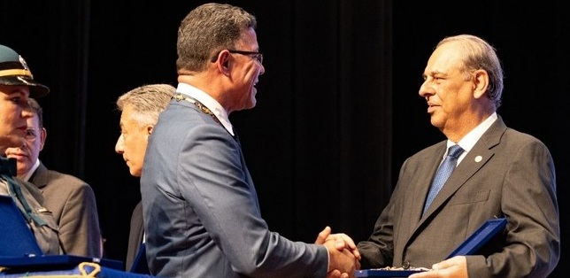 Presidente do TRE-RO recebe Ordem Marechal Rondon