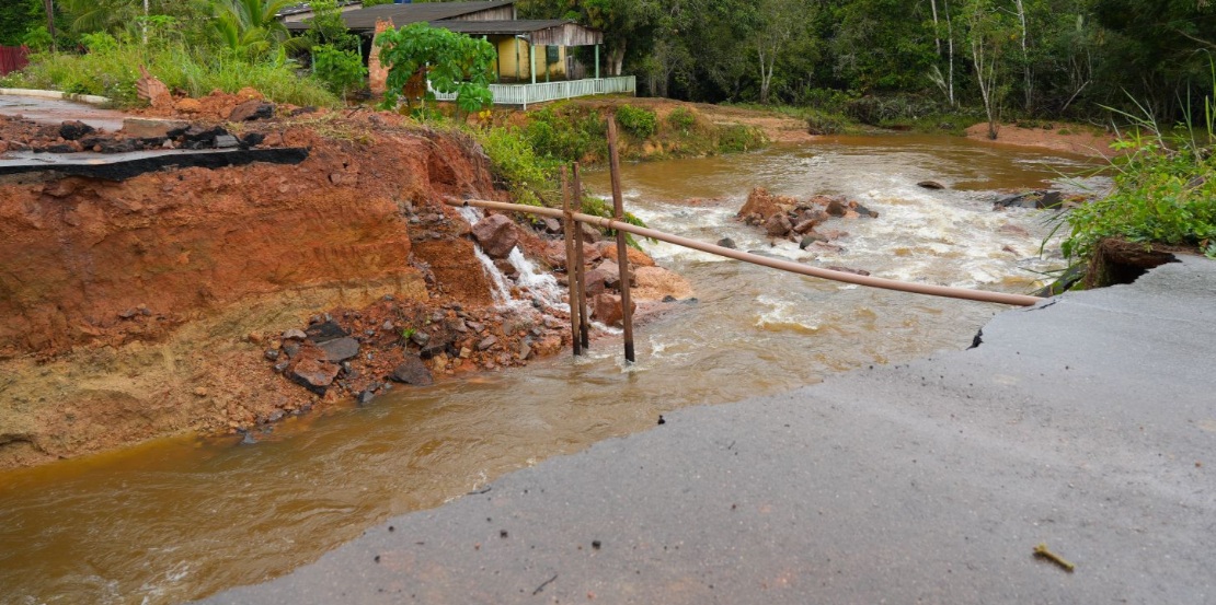 Prefeitura inicia construção de ponte na Estrada de Santo Antônio