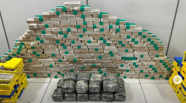 PF, PRF E PM-RO prendem dois e apreendem 390 kg de drogas no Rio Abunã