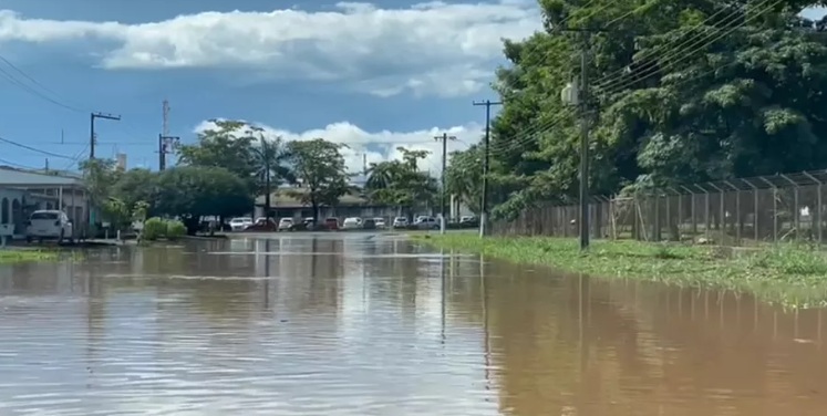 Temperatura em elevação com nuvens e possíveis pancadas de chuva em Porto Velho
