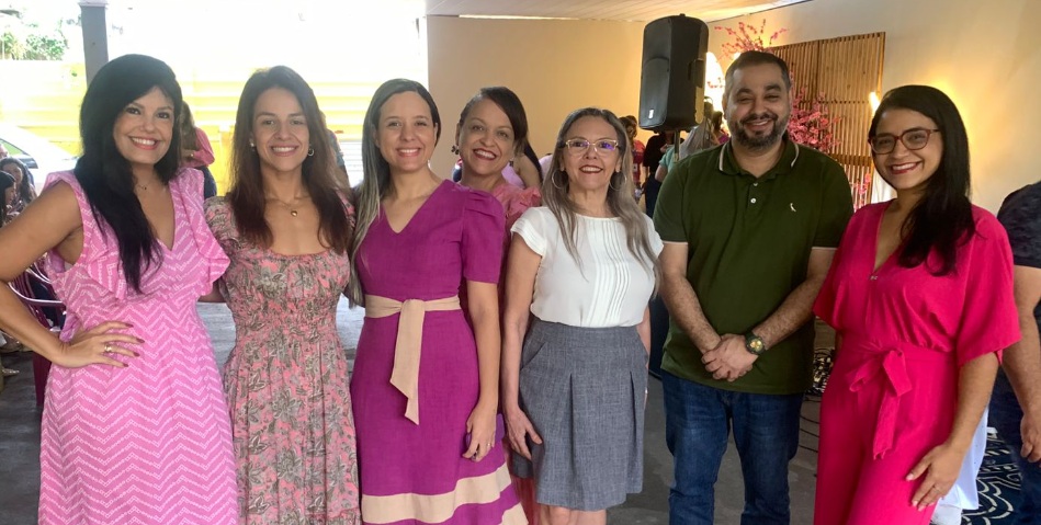 Educação celebra e valoriza servidoras