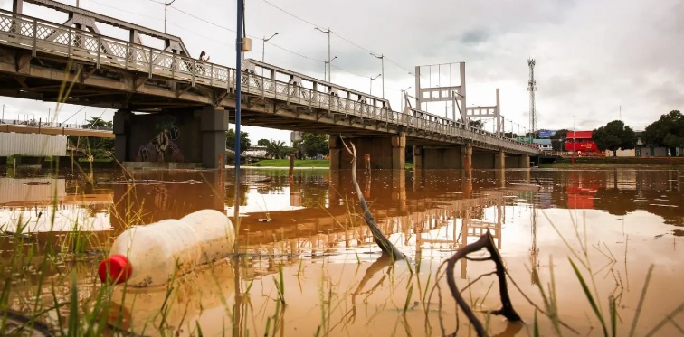 Rio Acre mantém elevação e registra 10,73 metros na capital