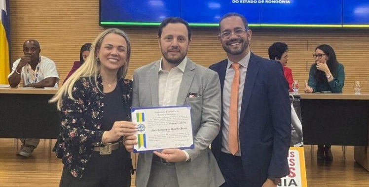 Pré-candidatura de Flori ao governo movimenta a política e gera especulações em Vilhena; vice deve assumir