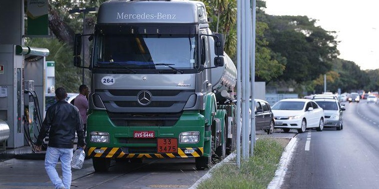 MARCOS ROCHA VAI AJUDAR? - Combustíveis disparam em Rondônia e pressão por redução do ICMS aumenta

