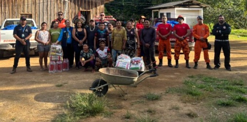 Famílias indígenas recebem do governo de RO cestas básicas e água mineral