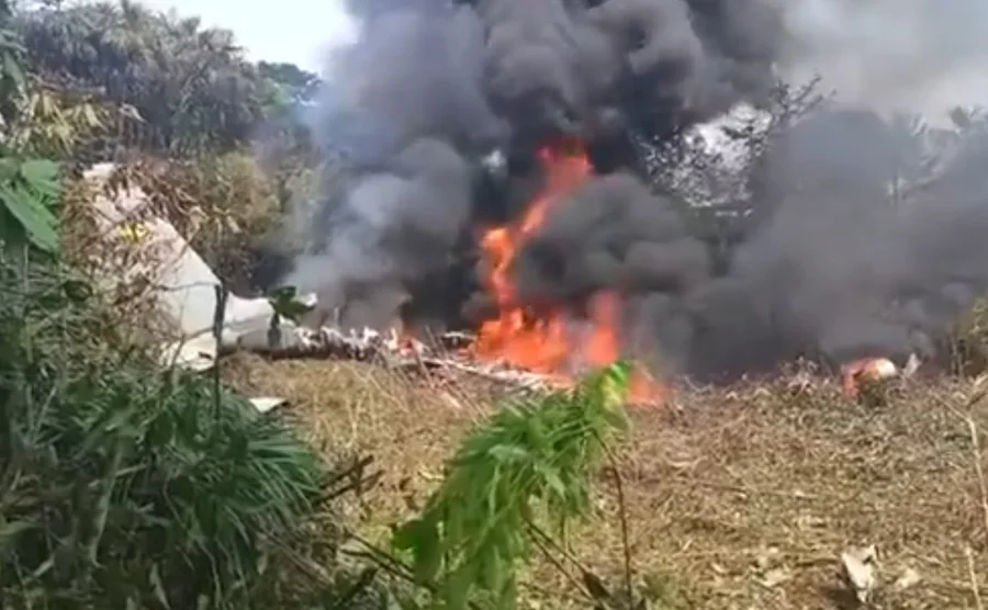 Avião militar cai na Colômbia com 125 pessoas; ao menos 8 morreram