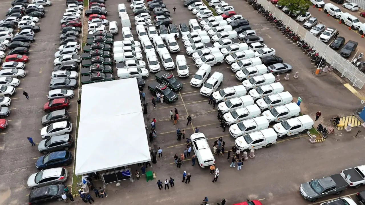 Entrega de veículos moderniza frota do Detran-RO e amplia o atendimento à população em Rondônia