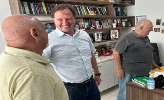 PDT E MDB tentam se juntar em articulação política para redesenhar o cenário das eleições