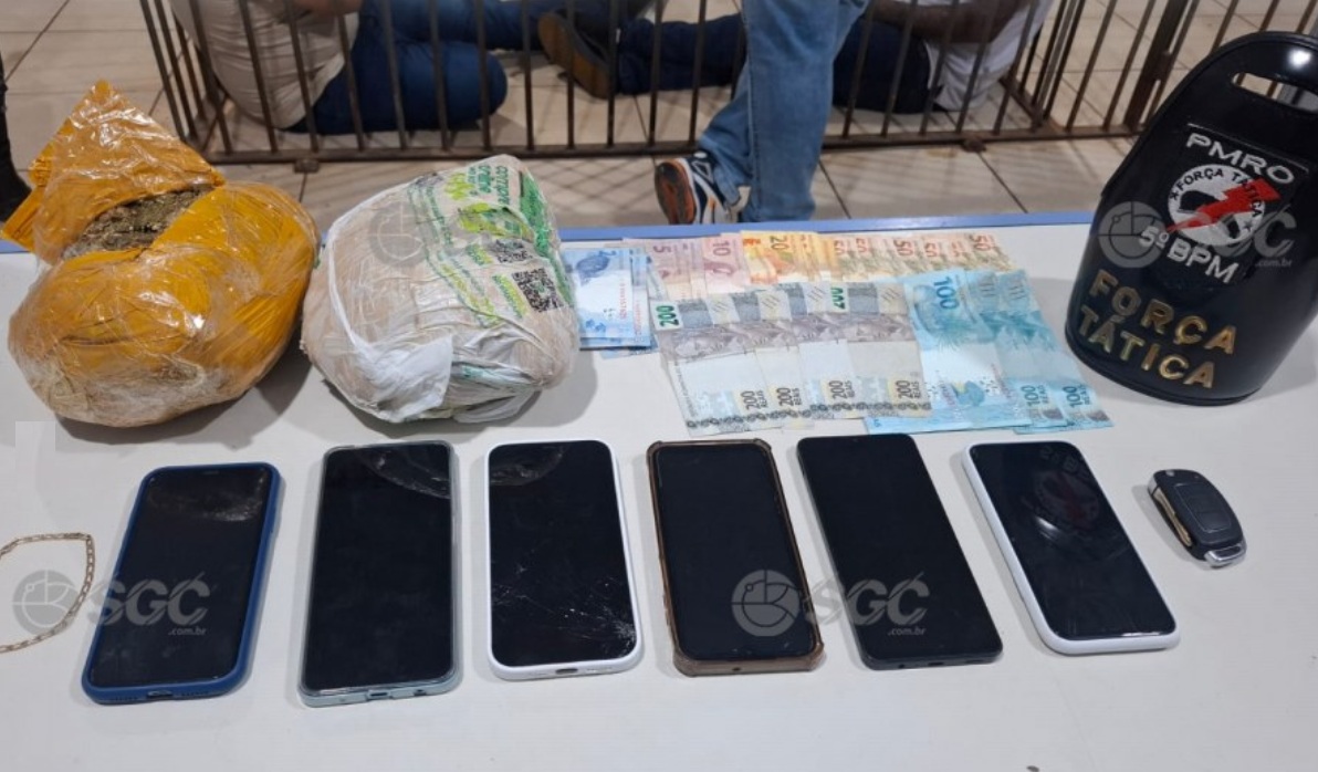 Polícia apreende dois tabletes de maconha durante operação no bairro Socialista