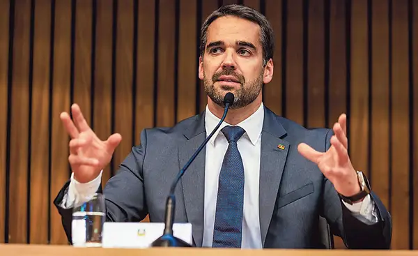 Leite teve conversa dura com Kassab antes de escolha por Caiado