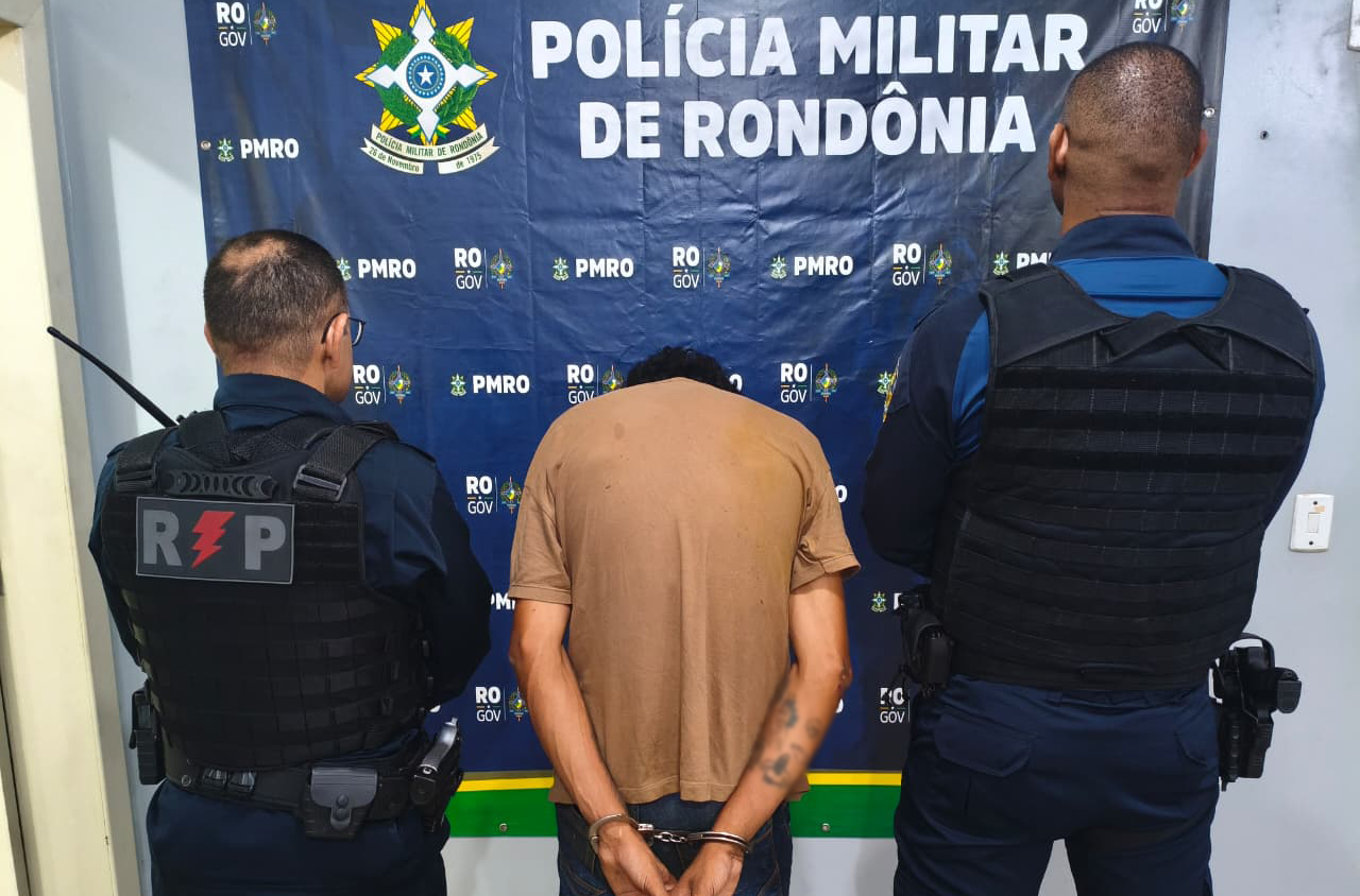POLÍCIA MILITAR AGE RÁPIDO E LOCALIZA SUSPEITO DE FURTO LOGO APÓS O CRIME
