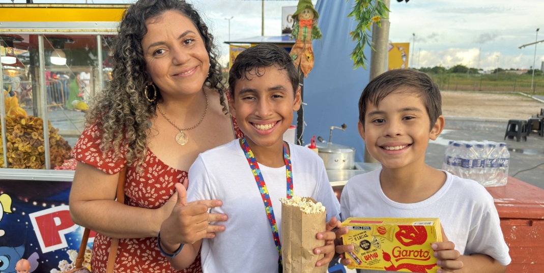 Sorrisos marcam experiência na Fábrica de Chocolate
