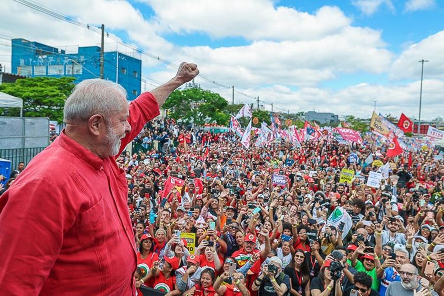 Pesquisa da Veritá aponta redução da vantagem de Lula e avanço da direita