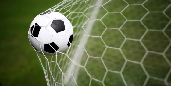 JOGOS DE HOJE (10/04/26) - Onde assistir futebol ao vivo e horários das partidas
