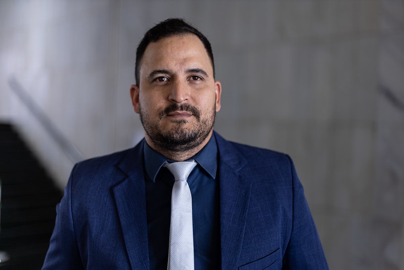 TRE-RO mantém condenação de deputado federal por desinformação nas eleições de 2024