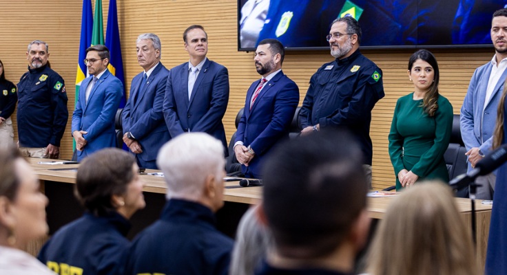 Assembleia homenageia PRF pelos 50 anos de atuação e concede Medalha de Mérito Legislativo a pioneiros