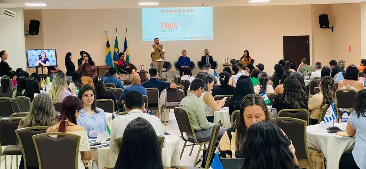 Municípios se unem em encontro estadual para fortalecer ações socioassistenciais em Rondônia