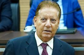 'Chegou a hora de arregaçar as mangas e esclarecer os incautos'