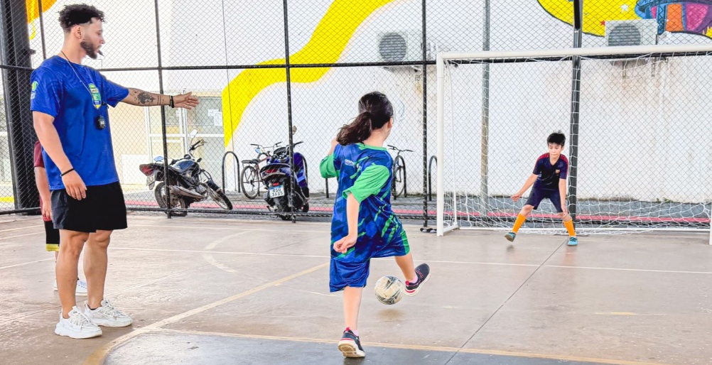 Projeto Construindo Campeões inicia treinos de futsal