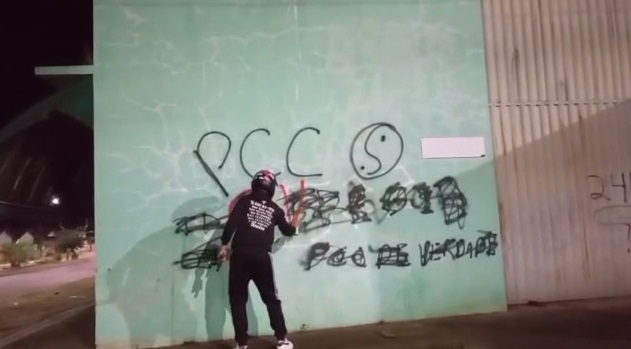 Vídeos indicam possível nova guerra entre facções e acendem alerta em Vilhena