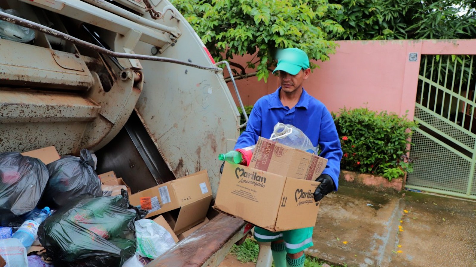 Nova empresa assume coleta de lixo na capital