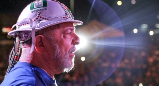 Pesquisas mostram Lula pior no Nordeste e igual no Sudeste