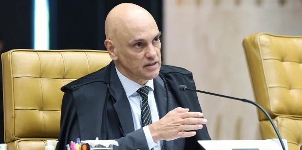 Moraes concede prisão domiciliar a 19 condenados