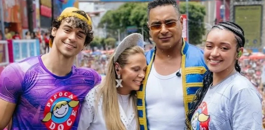 Carla Perez choca ao mostrar filho em campeonato de fisiculturismo. Veja vídeo