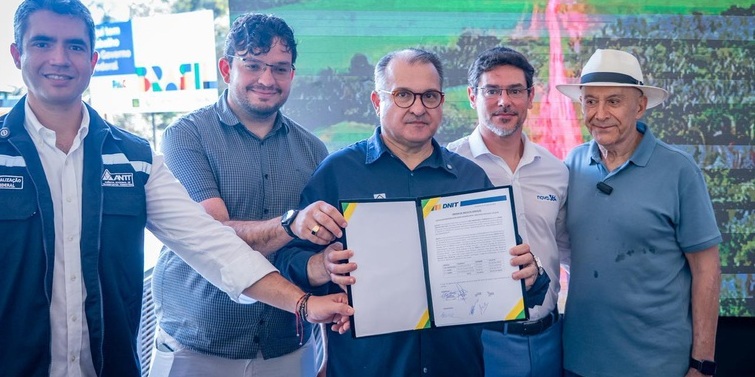 Ministro George Santoro entrega ponte sobre o Rio Candeias e autoriza mais de R$ 558 milhões em obras em Rondônia