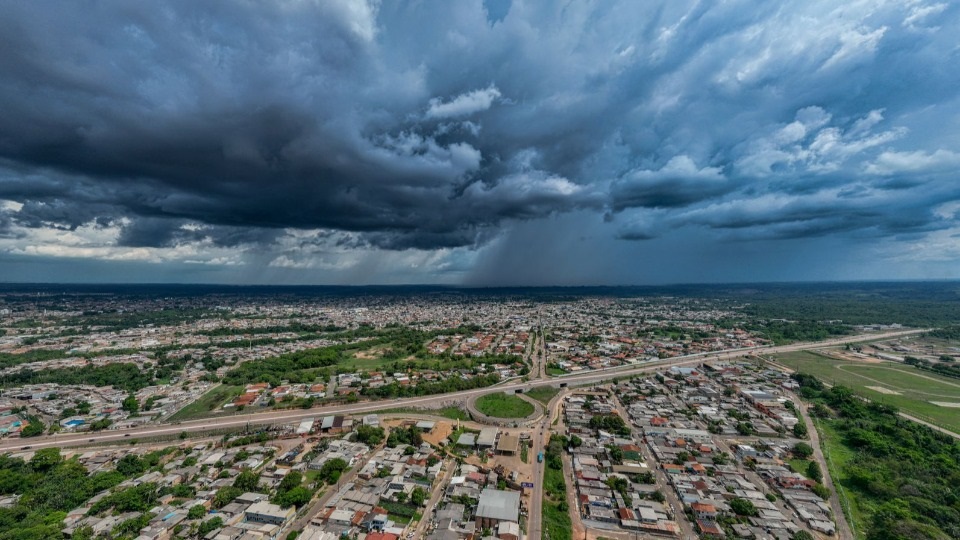 Rondônia deve ter tempo instável e possibilidade de chuva nesta terça (5)