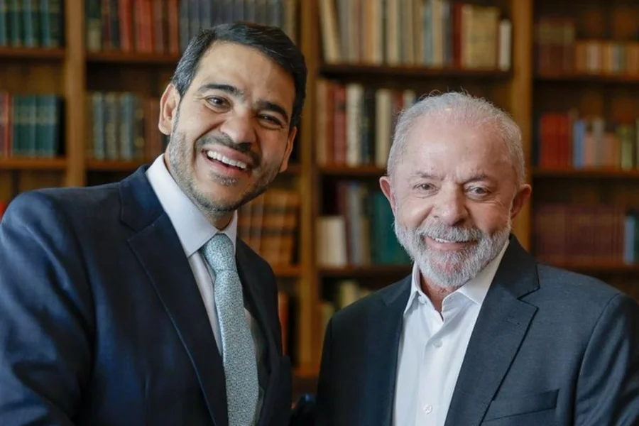NÃO ACEITA A REJEIÇÃO - Lula quer indicar Messias ao STF novamente, mas avalia melhor timing
