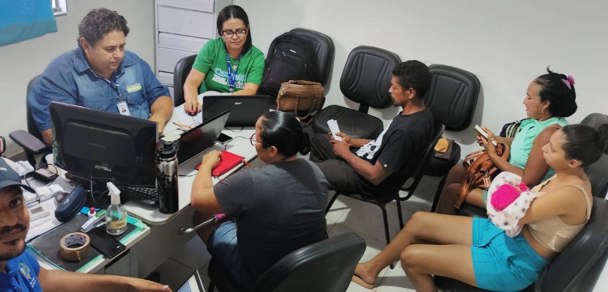 Ação itinerante leva serviços sociais e cidadania à população de São Carlos