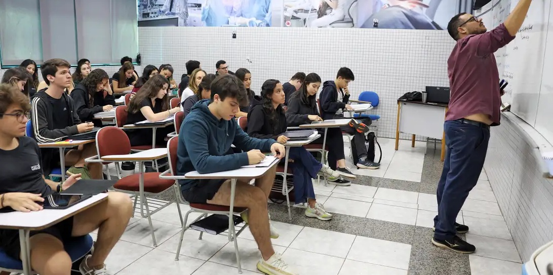 Fies 2026: pré-selecionados devem validar informações até segunda
