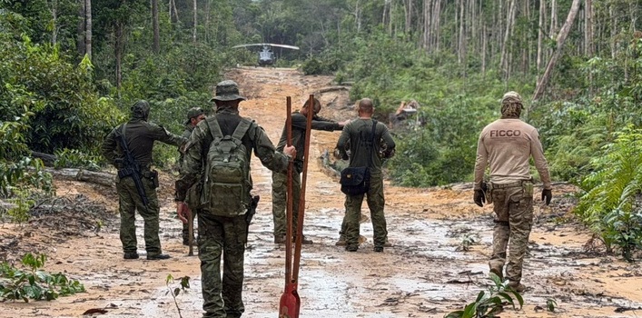 OPERAÇÃO POUSO NEGADO - Força integrada destrói pistas clandestinas usadas pelo tráfico internacional na Amazônia 
