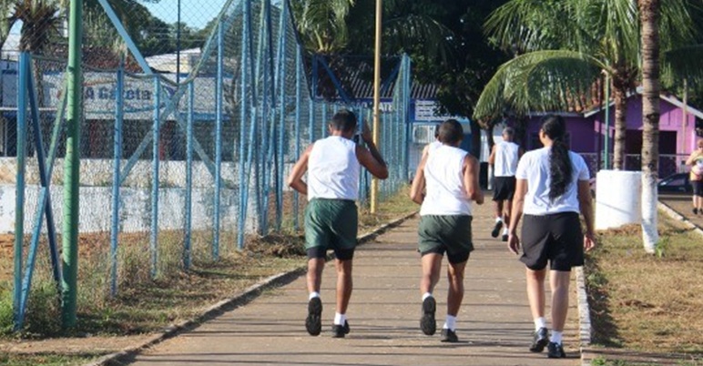 Parlamentar cobra do governo do estado, urgente atenção ao Complexo Esportivo Deroche Pequeno