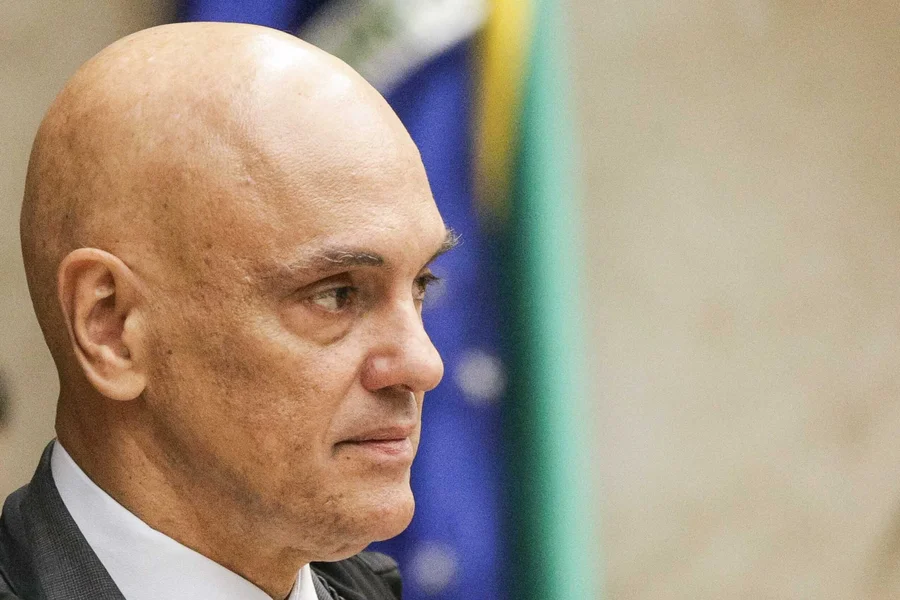 AFRONTANDO O CONGRESSO - Moraes manda Lula e Alcolumbre se manifestarem sobre Lei da Dosimetria


