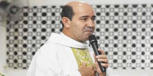 RECOLHIDO PELO SENHOR - Padre tem parada cardíaca e morre no DF após celebrar missa de domingo

