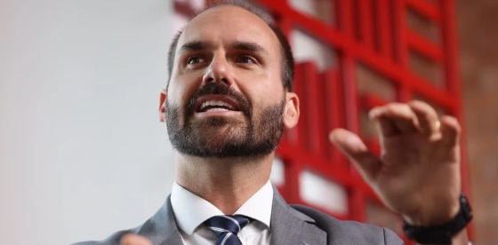 GONET, O CÃO DE CAÇA - PGR pede condenação de Eduardo Bolsonaro por coação a ministros do STF

