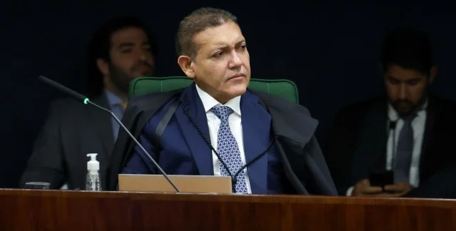 TENSA EXPECTATIVA - Nunes Marques relatará pedido para anular condenação de Bolsonaro

