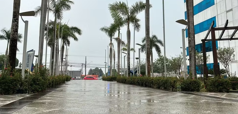 Céu nublado e instabilidade marcam a previsão para esta terça-feira