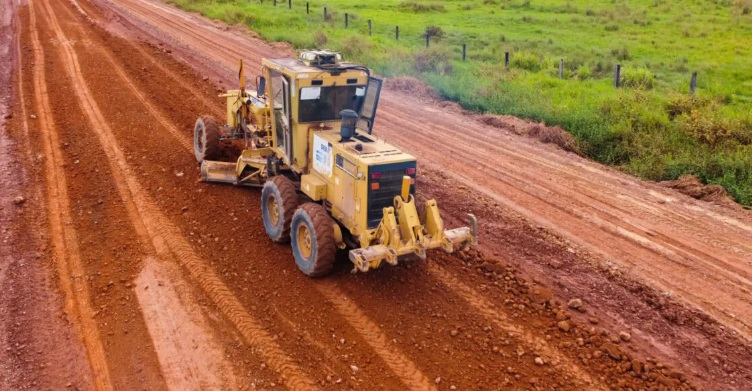 Reconstrução da RO-473 garante mais segurança e melhores condições de tráfego entre Teixeirópolis e Urupá