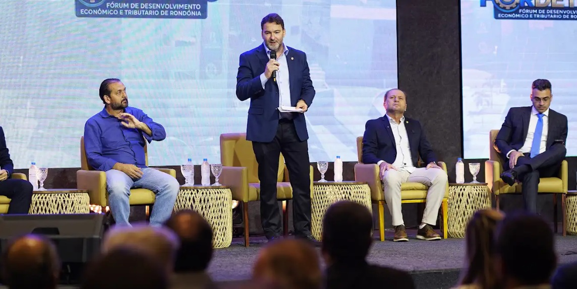 Fórum tributário amplia pressão por redução de impostos e expõe resistência do governo Marcos Rocha