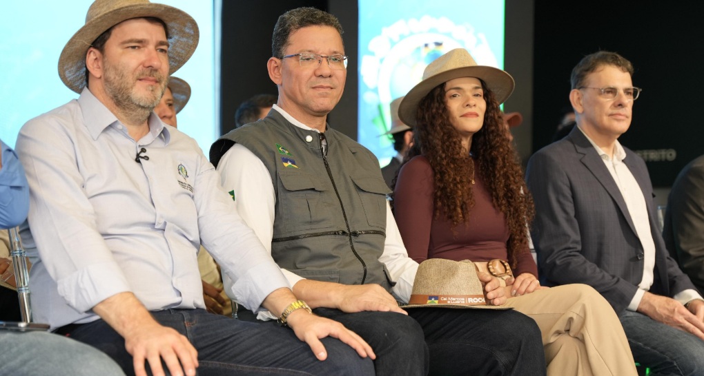 TODOS OS PODERES - Presença do presidente da Assembleia Legislativa marca abertura da Rondônia Rural Show Internacional 2026
