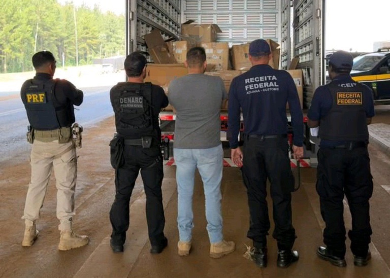 QUEBRARAM A CARA - Ação conjunta contra o narcotráfico apreende 600 quilos de cocaína em Rondônia
