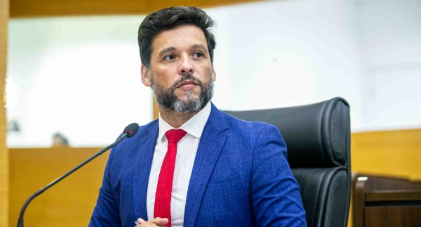 GRATA SURPRESA EM RONDÔNIA - Saiba quem são os dez deputados mais produtivos do País

