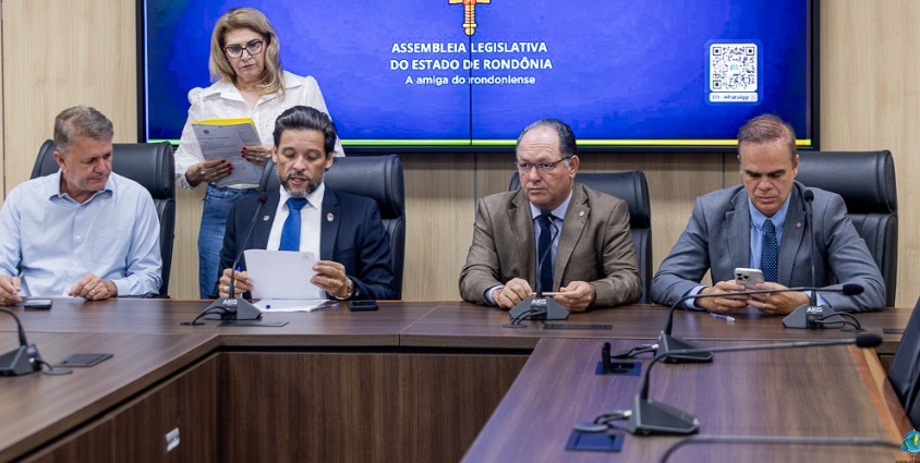 SÓ FALTA O PLENÁRIO - Comissão de Constituição e Justiça aprova indicação de conselheiro para o TCE-RO


