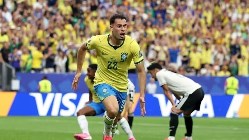 MARTINELLI, O CARA! - Com gol no fim, Brasil vira contra Japão e vai às oitavas da Copa do Mundo

