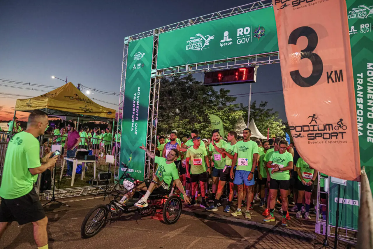 PRÁTICA ESPORTIVA - Corrida do Iperon reúne centenas de participantes e fortalece integração entre servidores, aposentados e comunidade